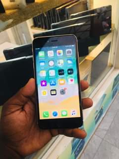 A picture of Iphone 6plus 64gb