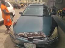 A picture of 2004 honda EOD used v6