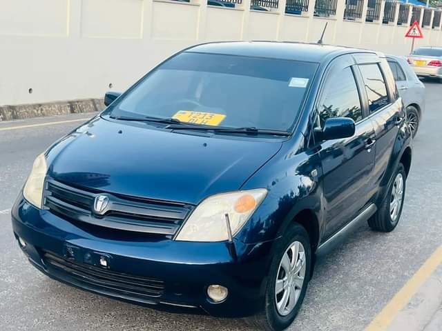 A picture of Toyota IST inauzwa