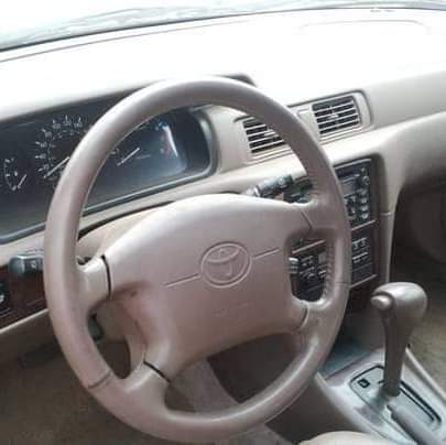 A picture of 2002 Toyota Camry
