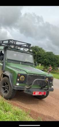 A picture of Defender rand rover