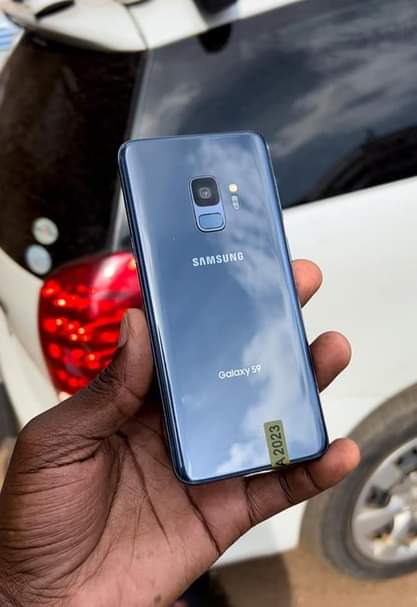 A picture of S9..380k..64GB..4G..0758206953