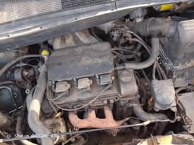 A picture of TOYOTA SIENNA 2000 First body Engine Gear Ac need attention