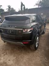 A picture of AWOOF Good deal Range Rover Evock the owner needs Money