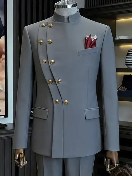 A picture of Men kaundas suits
