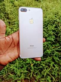 A picture of Iphone 7 plus mpyaaa mnooo gb128 bh99 finger saaf