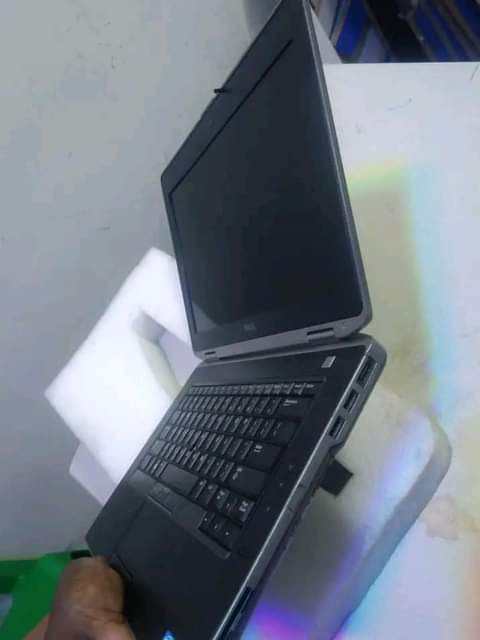 dell laptop