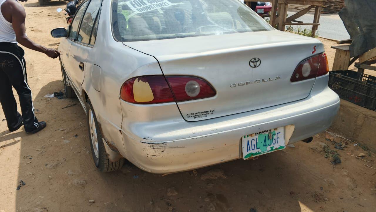 A picture of 2002 Toyota corolla okerejuowoelo