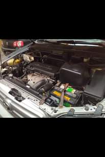 A picture of 4plug Toyota Highlander with 3rd seat