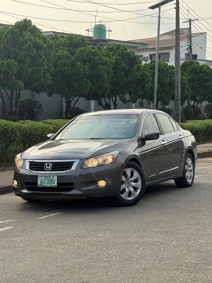 A picture of Honda accord 2009