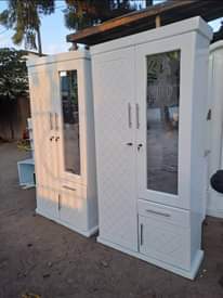 A picture of Nauza kabati mbao mpyaa kabisa bei 260000 Location ubungo call