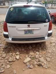 A picture of Extremely CleanUsed PEUGEOT 307 Wagon First Body Manual Transmission Basket