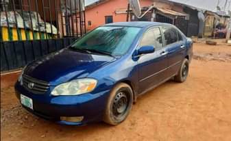 A picture of 2006 Toyota 2006 Sedan