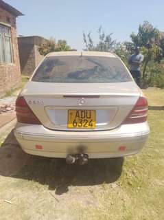 classifieds/cars mercedes