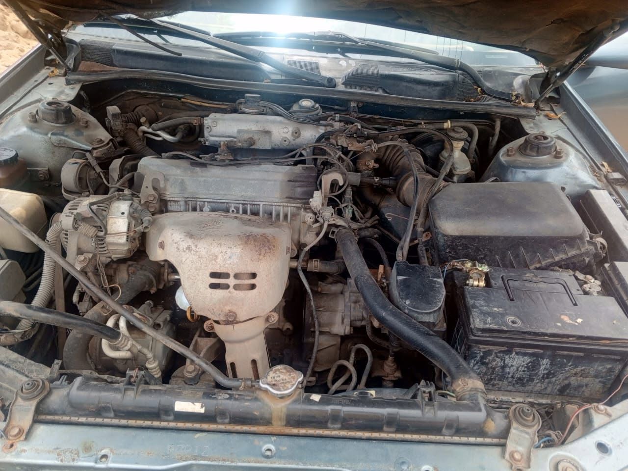 A picture of TOYOTA CAMRY 04