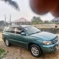A picture of 2004 Toyota Highlander