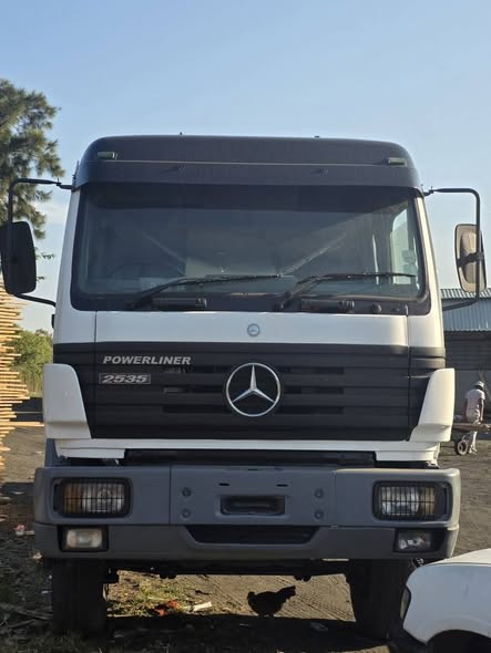 mercedes powerliner