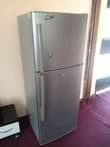 A picture of Samsung fridge double door inagandisha sana na kupoza vzr bei