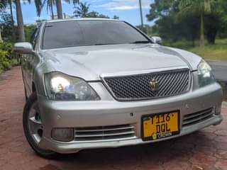 A picture of TOYOTA CROWN ATHLETE NAIUZA MIL 10 8 0743435416
