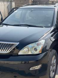 A picture of Takas Motors 07060931241 Very Clean And Sharp Lexus Rx330 2006