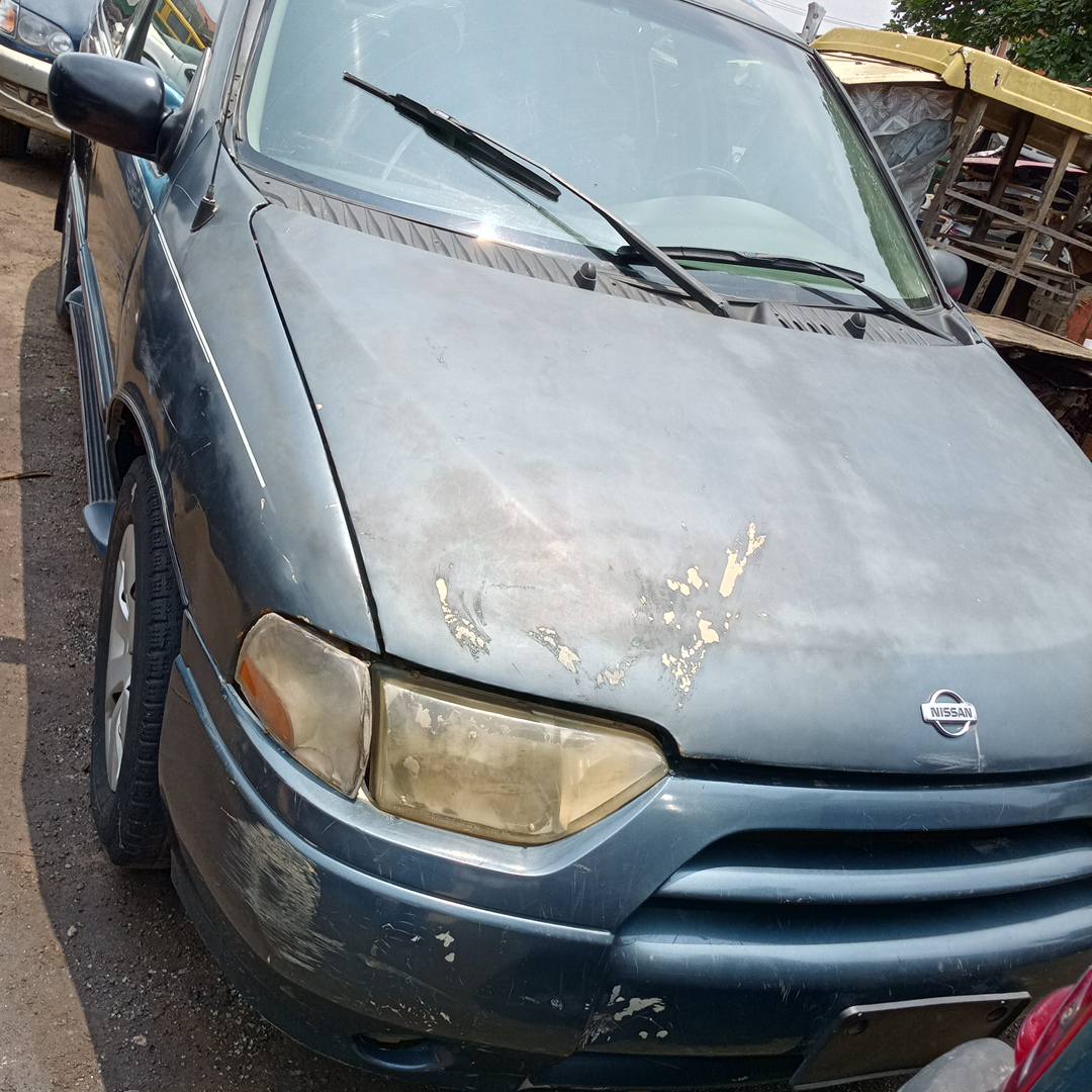 A picture of Nissan Quest