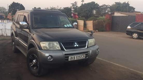 used mitsubishi pajero
