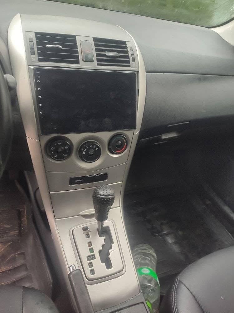A picture of Toyota Corolla 2012