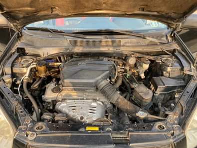 A picture of Good deal V Clean 2004 RAV4 Absolutely nothing to fix