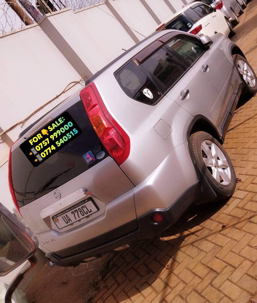 A picture of QUICK SALE NISSAN X TRAIL _ 2012_ NEW. JUST CALL