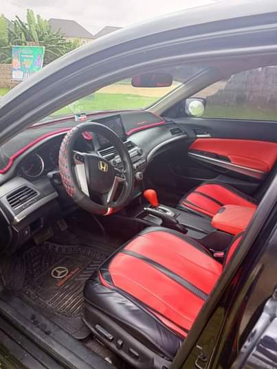A picture of SUPER SOUND HONDA ACCORD 2008 MODEL V6 ENGINE WITH A
