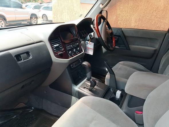 A picture of Pajero automatic diesel 25 millions CALL 0786 92 82 59