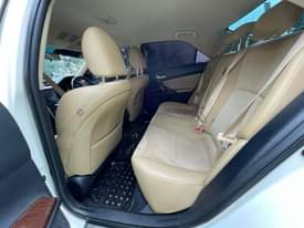 A picture of Toyota Mark X