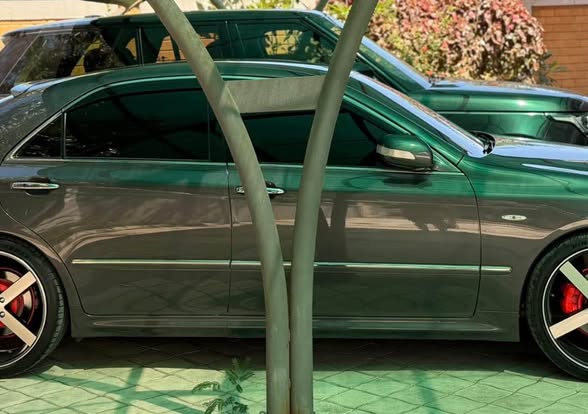 A picture of TOYOTA CROWN ATHLETE 0716041604