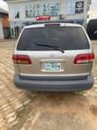 A picture of 2002 toyota Sienna