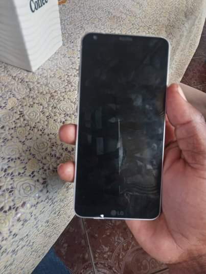 A picture of LG G6