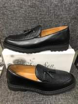 classifieds/shoes