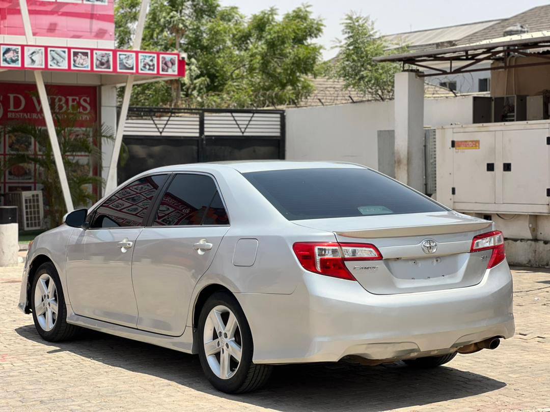 A picture of Super clean Toyota Camry 2013 Model untampered engine and gear