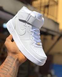 A picture of Shoe