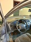 A picture of Toyota Sienna 2002 model engine gearbox AC is working perfectly