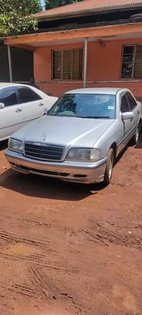 A picture of Benz on sale at only 5m just buy and drive
