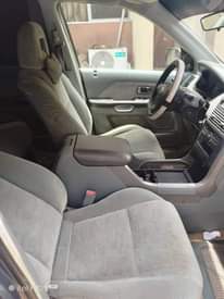 A picture of 2004 Honda Pilot