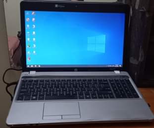 A picture of Laptop hp na printer mpiya