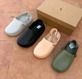 crocs