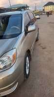 A picture of 2005 Nigeria Used Toyota Sienna CE