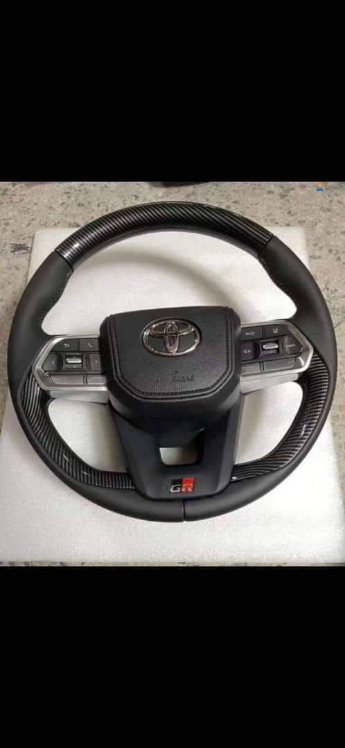 A picture of will sell all kinds of motor spear parts toyota and