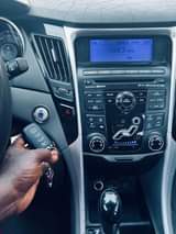 A picture of Brand Hyundai Model Sonata Year 2011 1st body Price 2