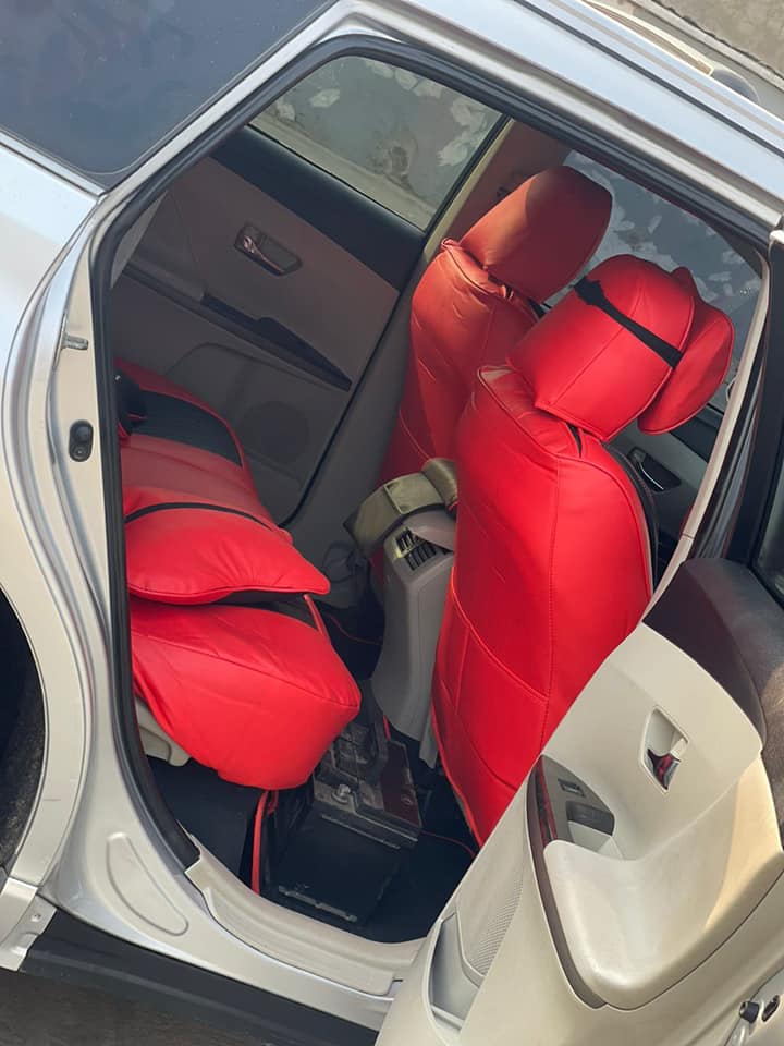 A picture of 2004 Toyota Camry