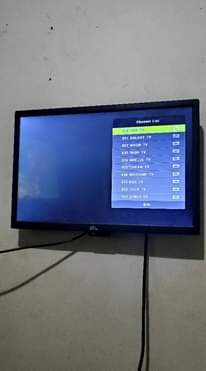 A picture of 19 inches lg
