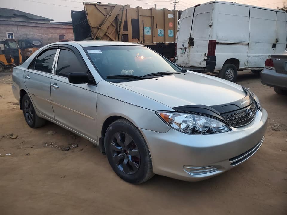 A picture of Used Toyota camry 2004