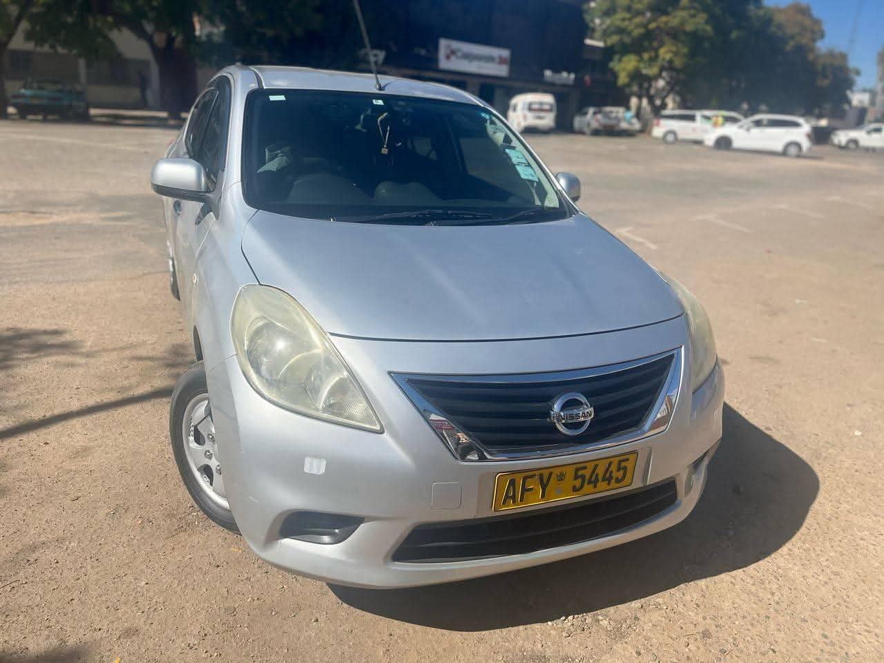 used nissan tiida